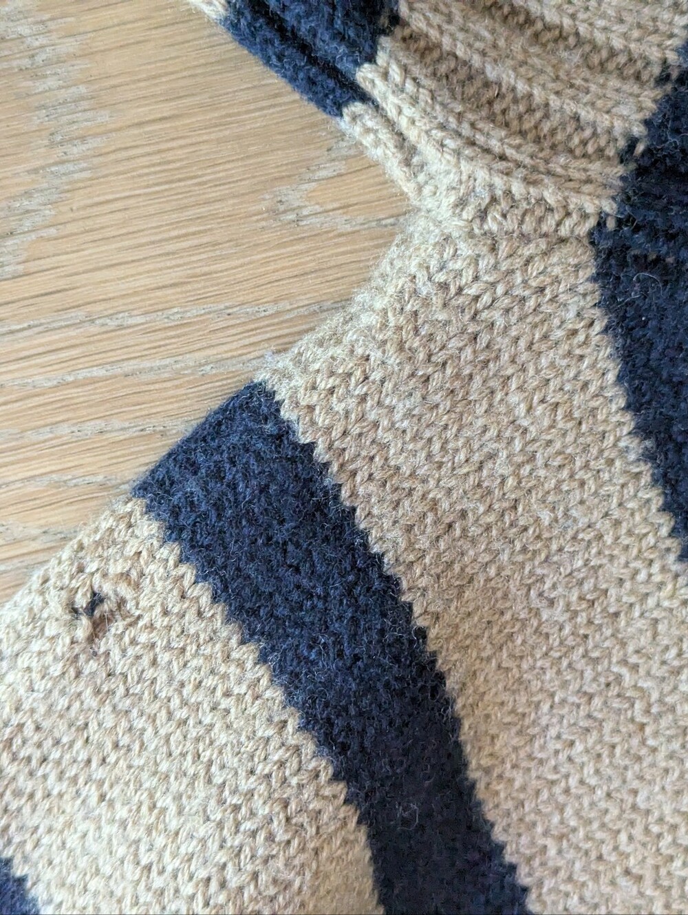 La Ligne Women’s Jack Sweater - Size XS - Picture 9 of 9